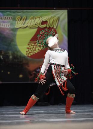 Костюм танцювальний етнічний сучасний