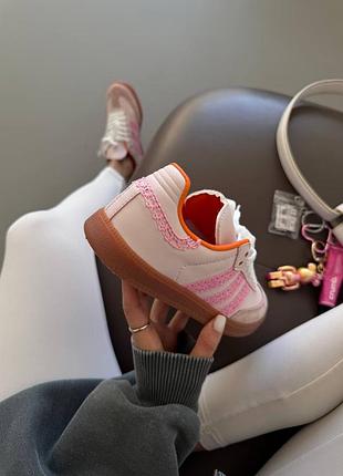 Adidas samba
lace pink 5