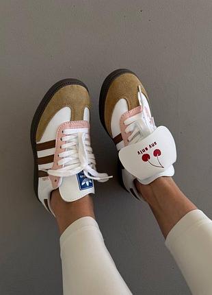 Adidas samba
white / cherry / brown 8