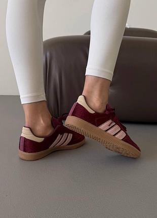 Adidas samba 
burgundy pony 4