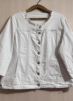 Джинсова куртка жіноча стрейч біла 3xl-4xl