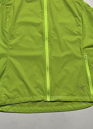 Жилетка arcteryx 5