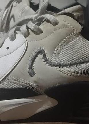 Кросівки nike 4