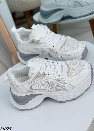 Кроссовки женские 36, 39, 41р