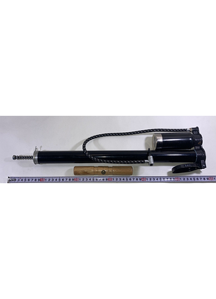 Ручной насос с манометром и ресивером 38х500 деревьев. ручка bn-04375 balansa