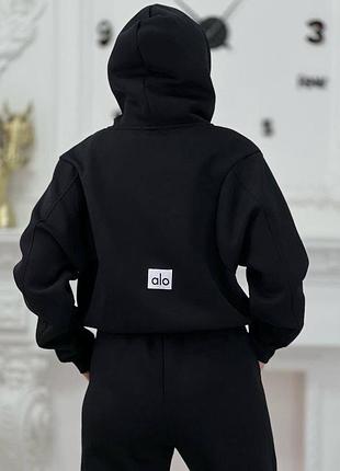 Жіночий теплий костюм 4