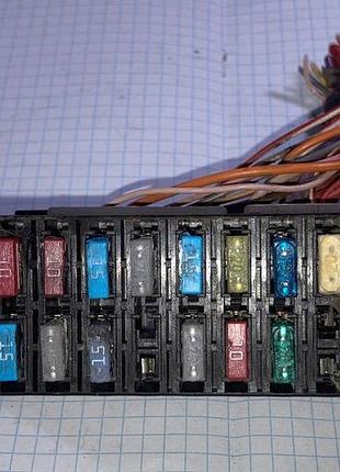 Блок предохранителей в салоне 96270326 daewoo lanos деу део ланос сенс