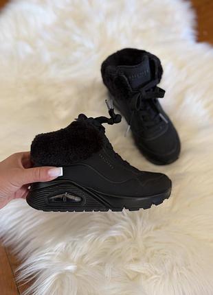 Зимові ботинки skechers розмір 30