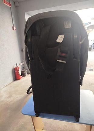 Автокрісло chicco x-pace 9-18 кг 2