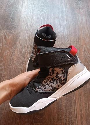 Худі guess 4