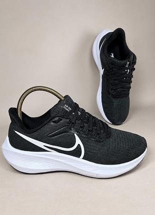 Жіночі кросівки nike air zoom 35,5 розмір