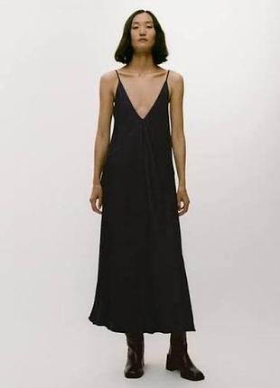 Zara сукня темно синя атласна cs