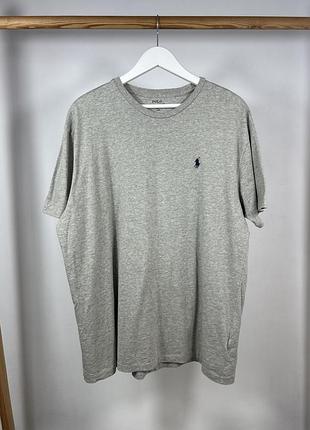 Polo ralph lauren gray футболка з гарним базовим дизайном розмір l