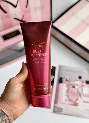 Лосьйон для тіла suede wonder victoria’s secret