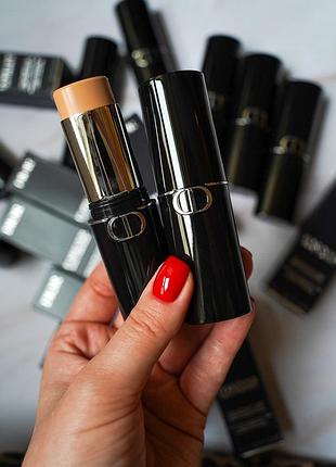Тональний стік forever skin perfect 1n