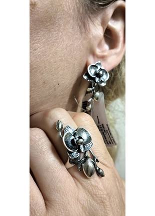 Серебряный комплект без вставок кардамон 9