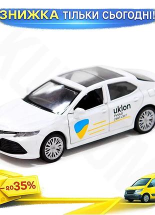 Ku автомодель toyota camry universal fit uklon біла металева колекційна машинка для дітей та дорослих uni2l_k