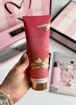 Лосьйон для тіла camellia sunset victoria’s secret