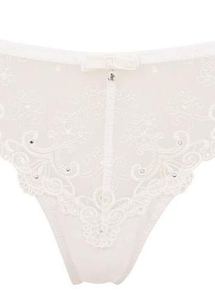 Трусики gossard femme fatale 8853 стринги с вышивкой пайетками и стразами l ivory (5053014111724)