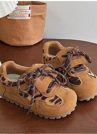 Кроссовки для девочки из искусственной замши цвет коричневый 11050, размер 29