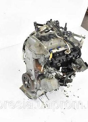 Двигатель yaris prius 1.5 hybrid 1nz-fxe 4