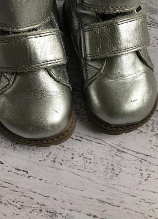 Круті шкіряні черевики чоботи на липучках bundgaard розмір 24{15,5 см по устілці}2 фото