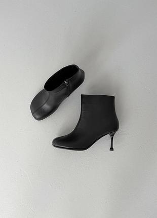 Ботильоны barefoot на удобном каблуке кожаные черные 8