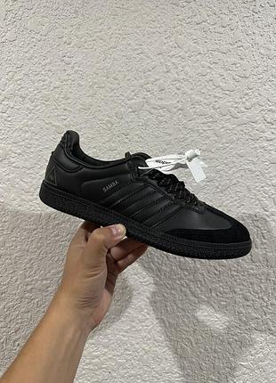 Pharrell williams samba hu “core black” 2