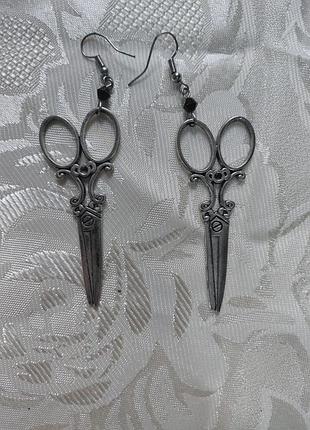 Серьги готические ножницы