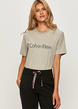 Жіноча футболка calvin klein xxl