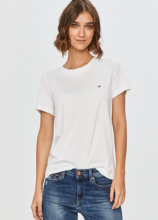 Жіноча футболка calvin klein l