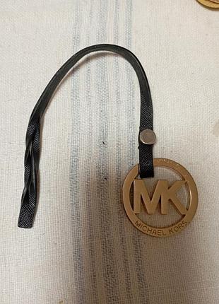 Брелок до сумки michael kors. 2