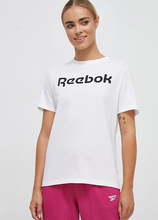 Жіноча футболка reebok l