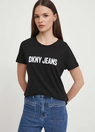 Жіноча футболка dkny