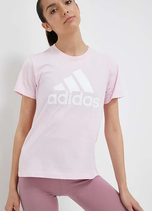 Жіноча футболка adidas m
