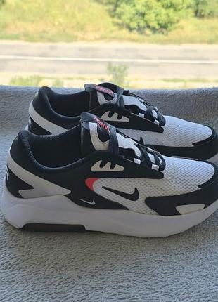 Кроссовки 38р. nike 2