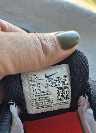 Кроссовки 38р. nike 8