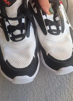 Кроссовки 38р. nike 6