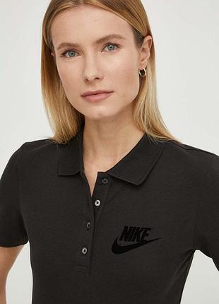 Жіноча футболка - поло nike