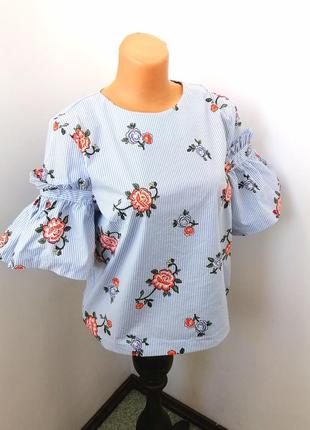 Блуза в полоску с красивыми рукавами