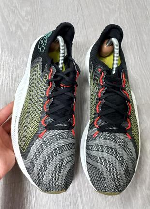 Чоловічі кросівки new balance
