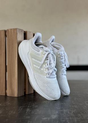 Кросівки adidas