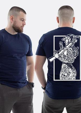 Мужская классическая футболка с принтом sunset goons девушка с автоматом тату черно-белый арт, темно-синяя xl