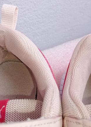 Кроссовки бренда puma 6
