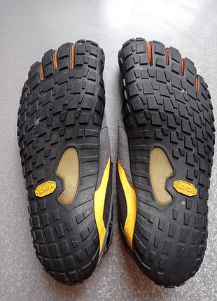 Кросівки vibram fivefingers spyridon mr 8