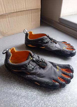 Кросівки vibram fivefingers spyridon mr
