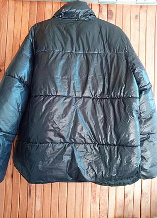 Продам куртку для девочки, рост 140, теплая 4