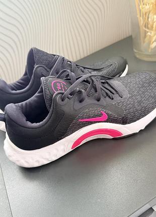 Кросівки nike