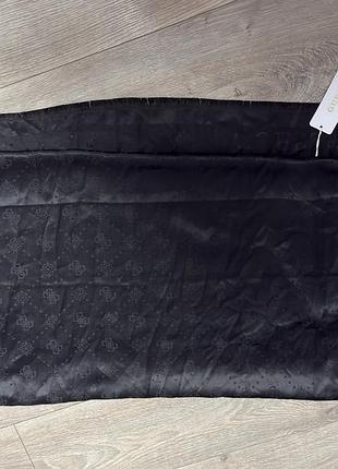 Оригінальний шарф guess