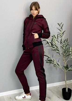 Спортивний костюм жіночий бордовий зимовий на флісі з капюшоном adidas l